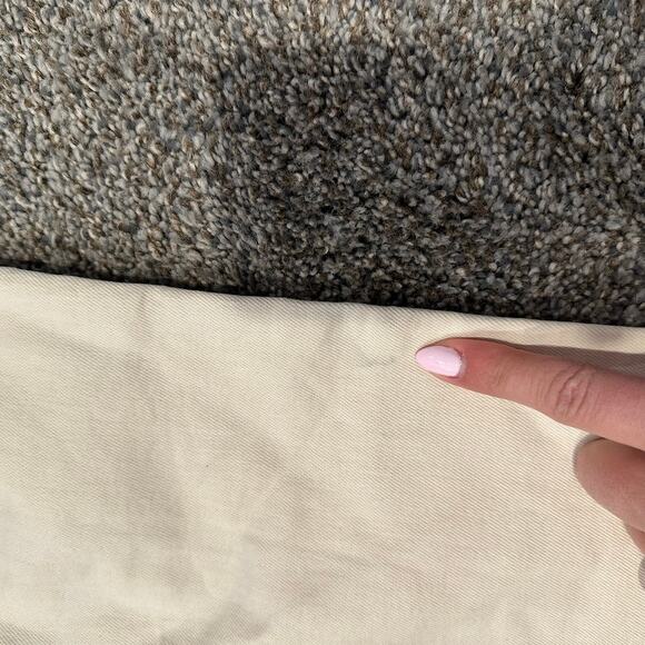 ZARA Women's Cropped Flare High-Waist Jeans Size 2 In Ecru - Picture 4 of 10